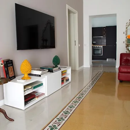 Apartament Cassari 61 *