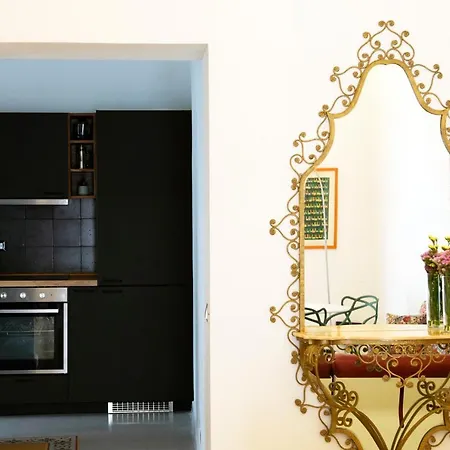 Apartament Cassari 61 *